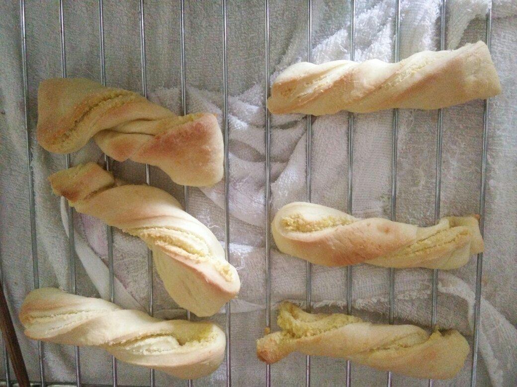 椰蓉面包棒 | 附自制椰蓉馅 两种整形方法