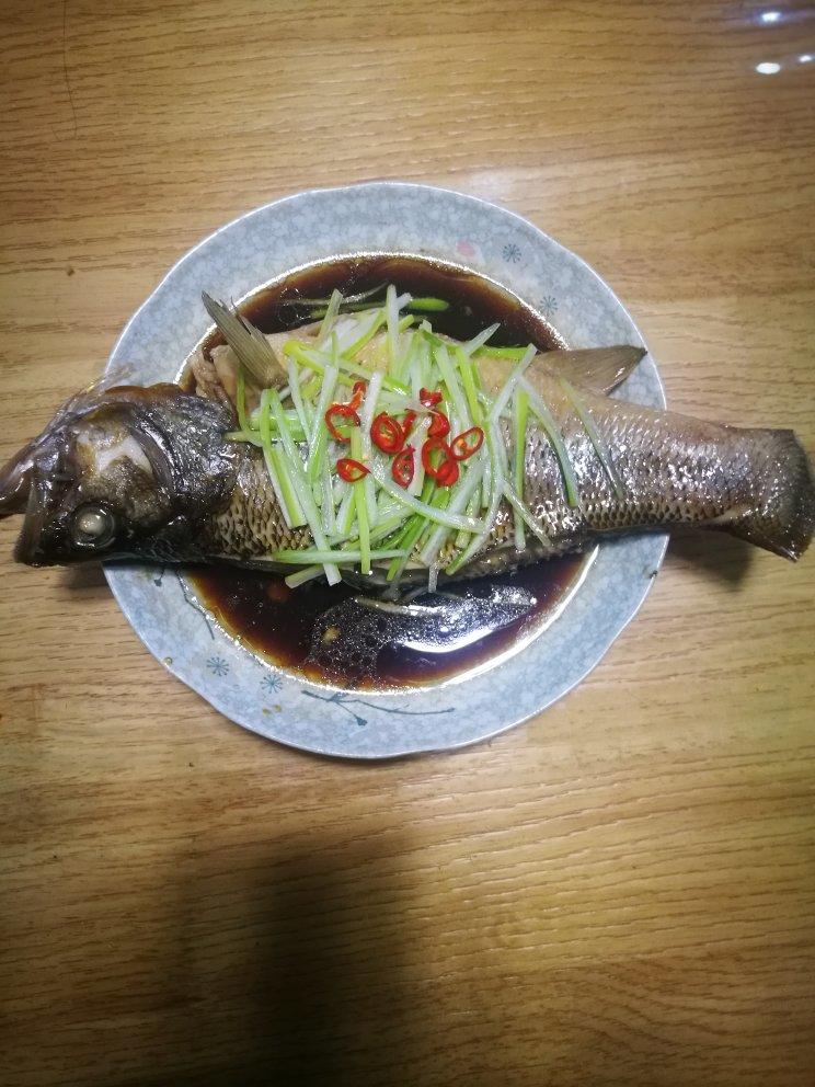 清蒸鲈鱼
