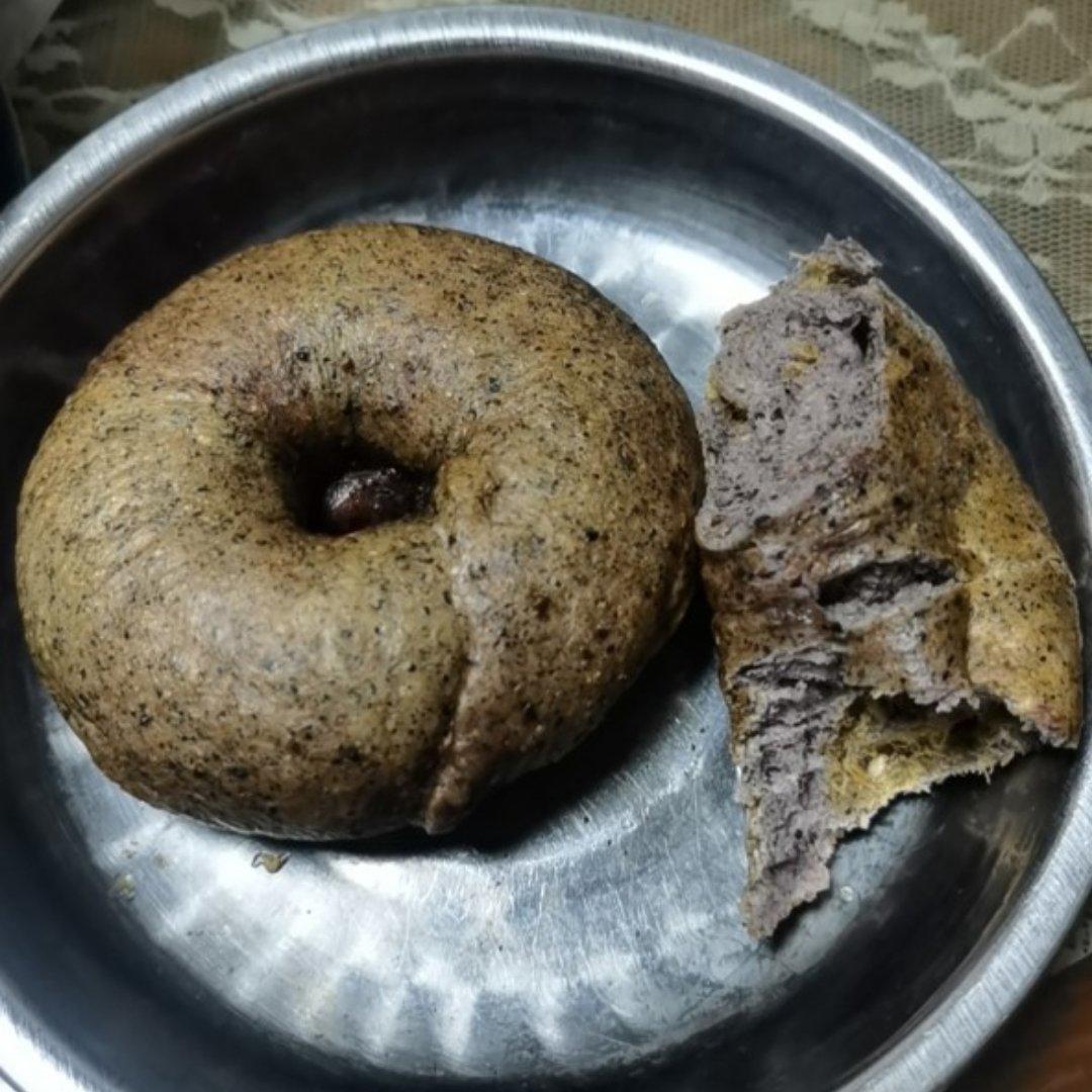 黑芝麻贝果