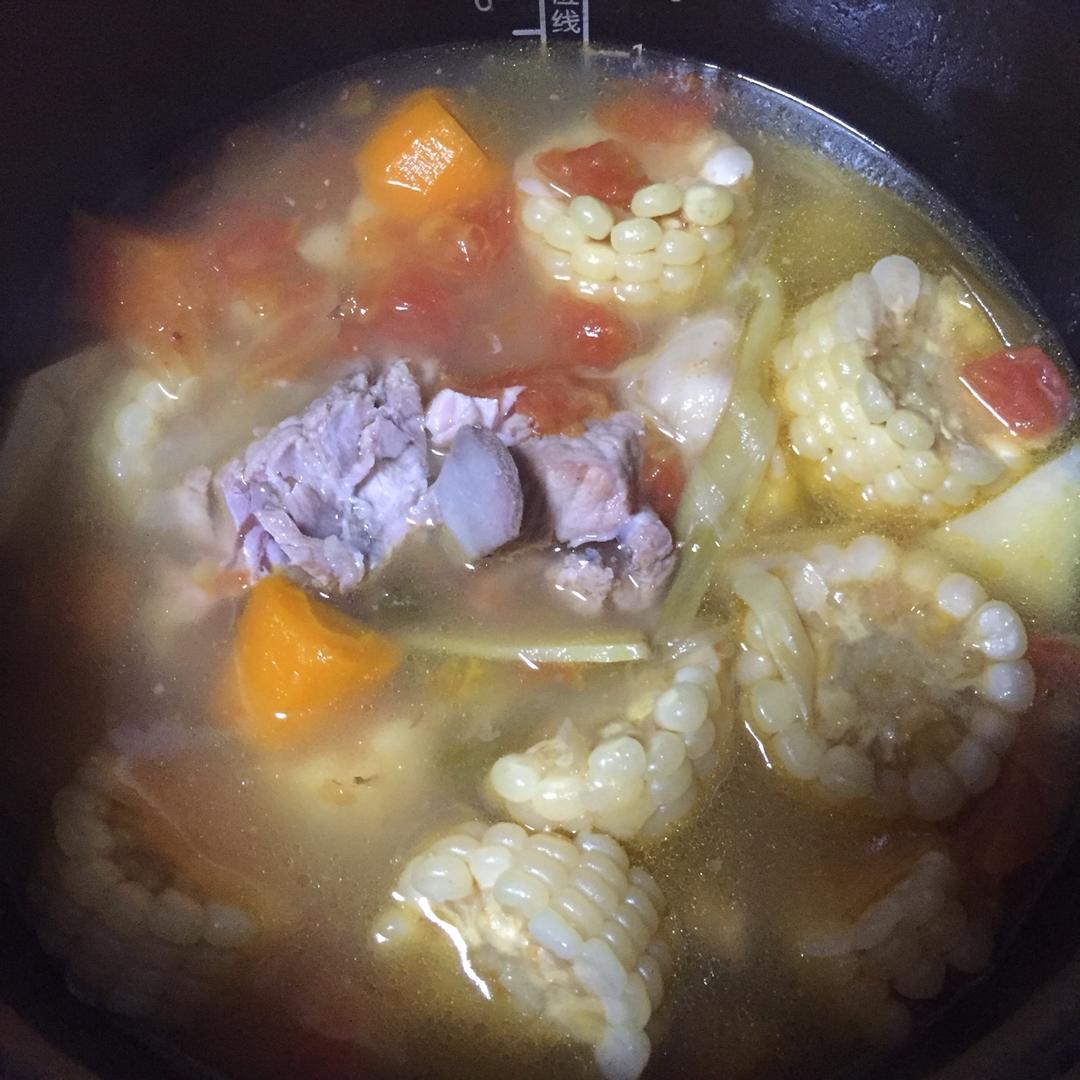 番茄土豆排骨汤