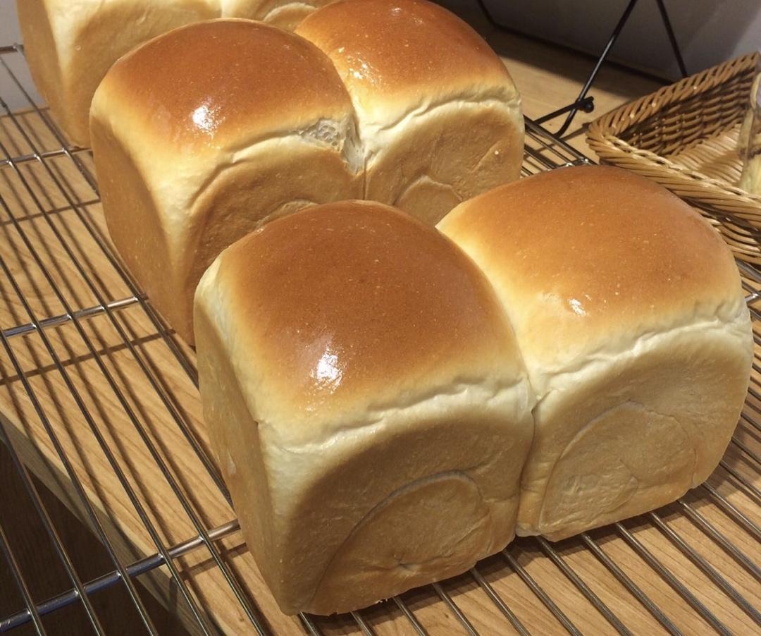 kiri奶油芝士食谱——雪山芝士包