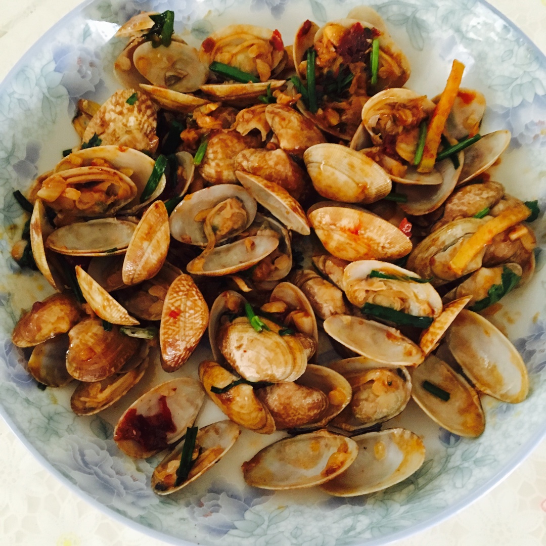 葱炒花蛤