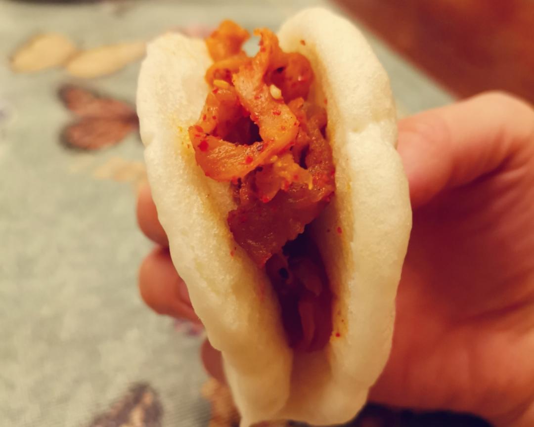 卷咸菜，粉蒸肉的荷叶夹的做法 步骤5