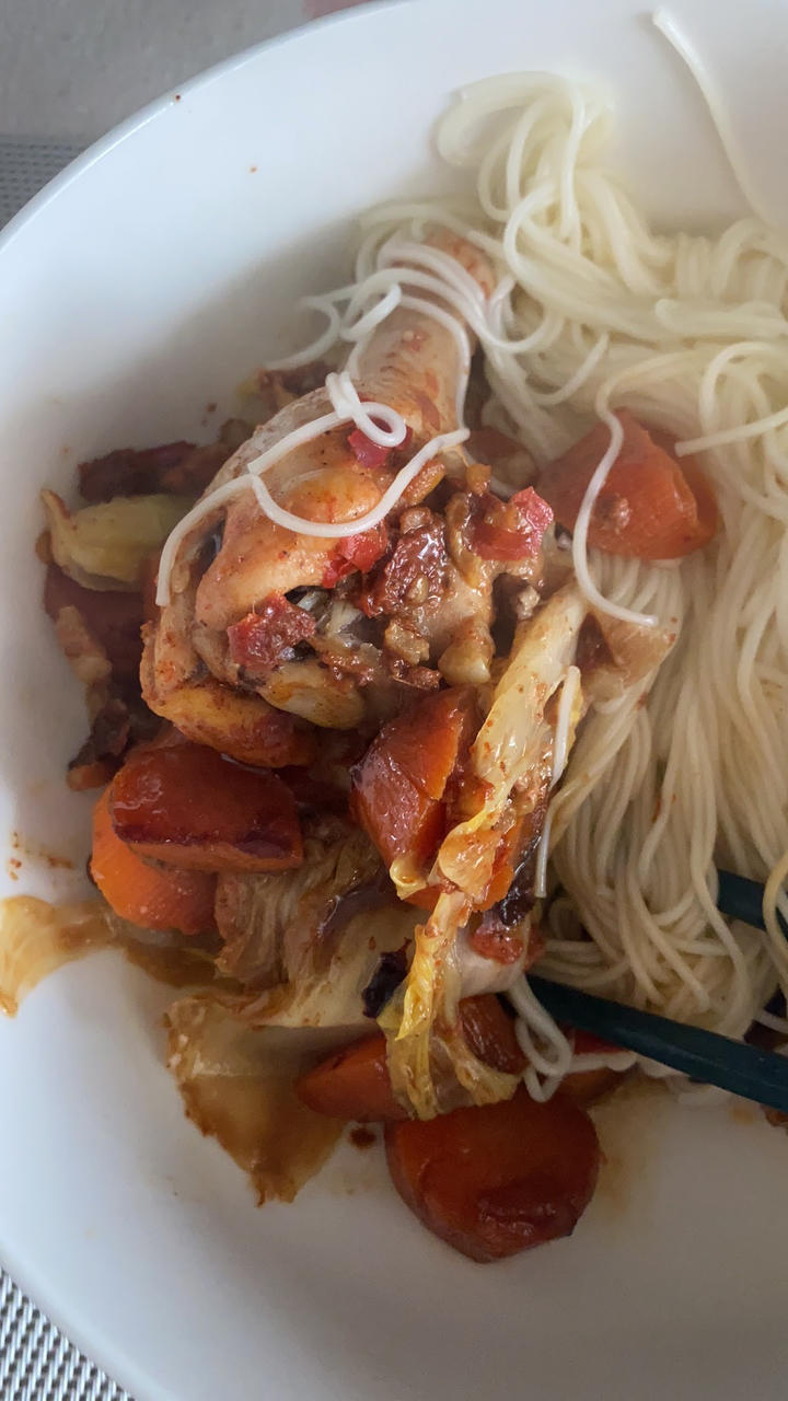 不需要厨艺的减脂餐——电饭煲焖鸡腿