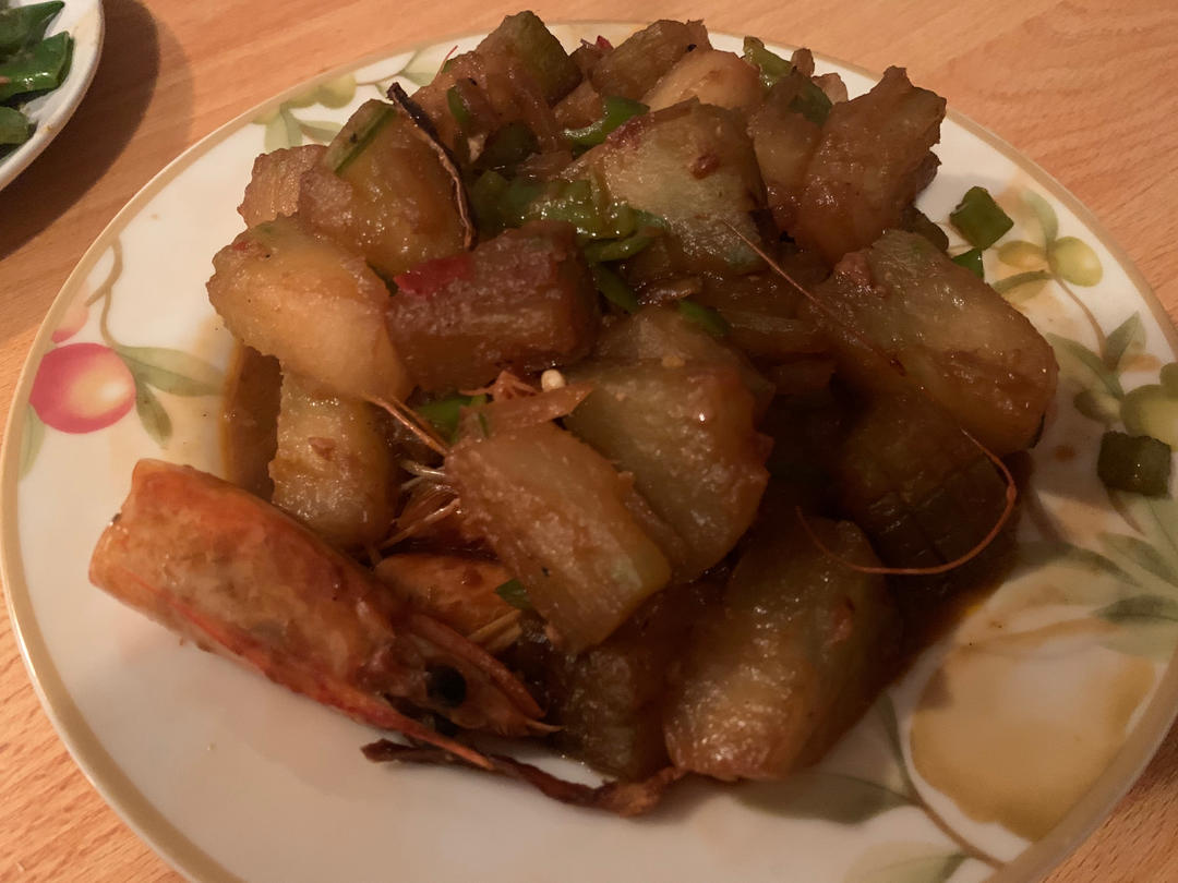 红烧冬瓜最完美做法，不加一滴水，瞬间秒杀红烧肉