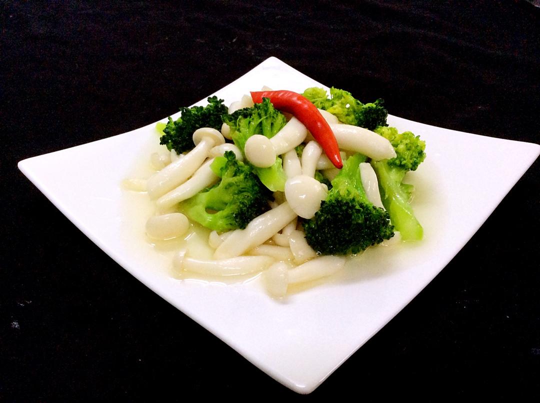 白玉菇炒西兰花