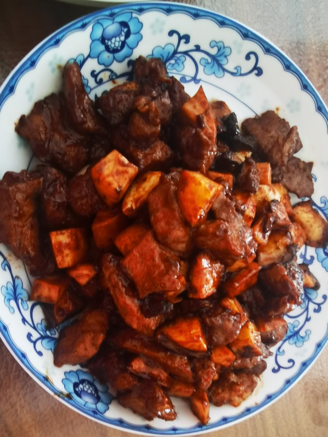 黑胡椒杏鲍菇牛肉粒