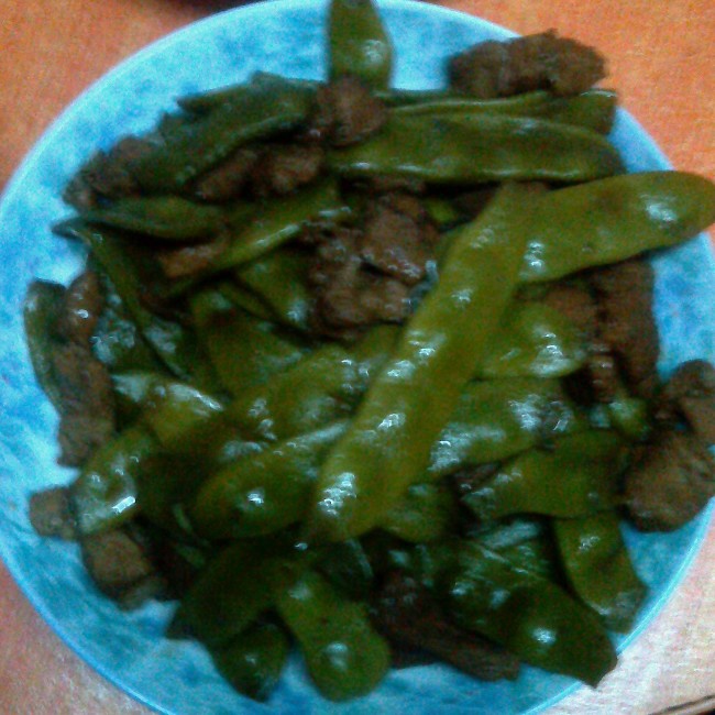 豆角炒肉