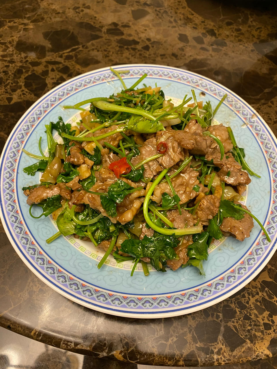 小炒黄牛肉，肉嫩味香！太好吃了简直是米饭杀手！