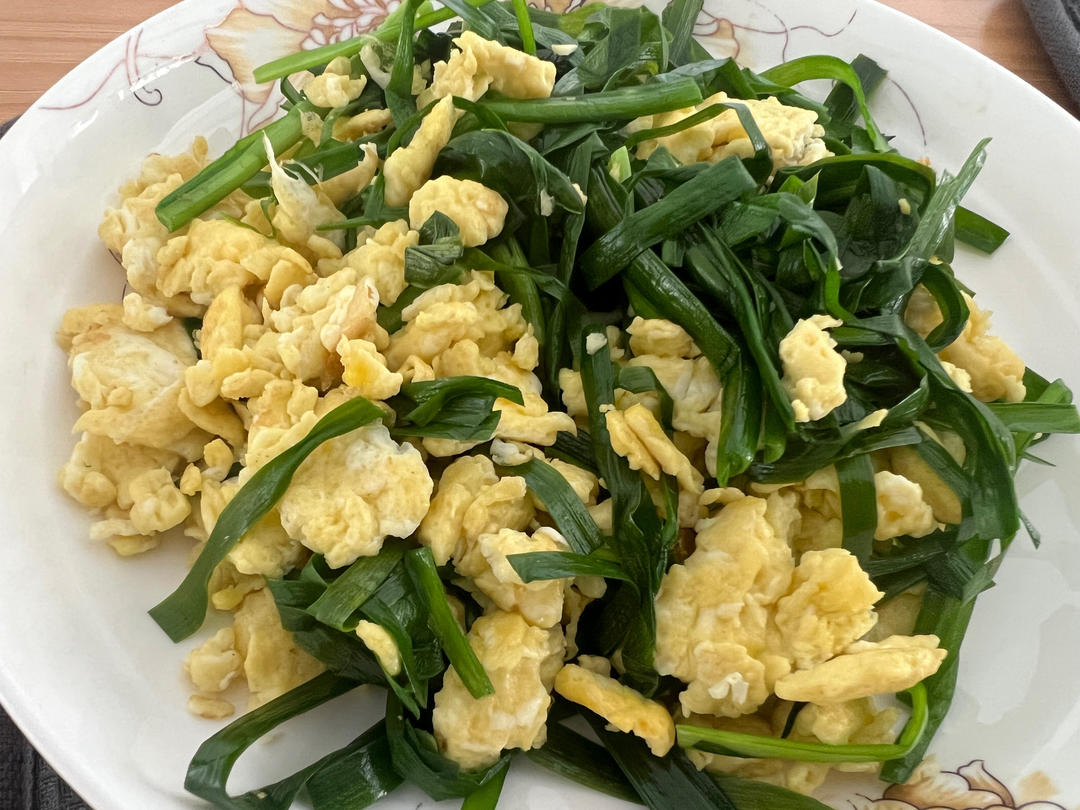 韭菜炒鸡蛋——三分钟快手下饭菜 掌握火候的秘诀