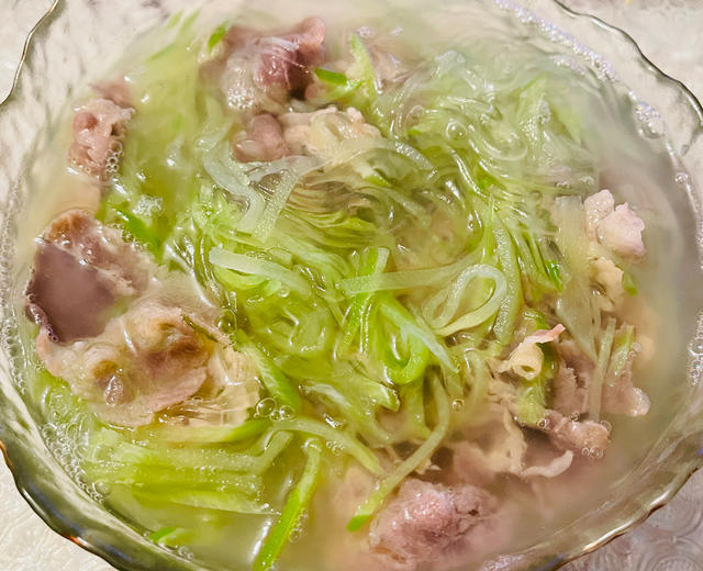 萝卜粉丝肥牛汤 萝卜粉丝肥牛汤