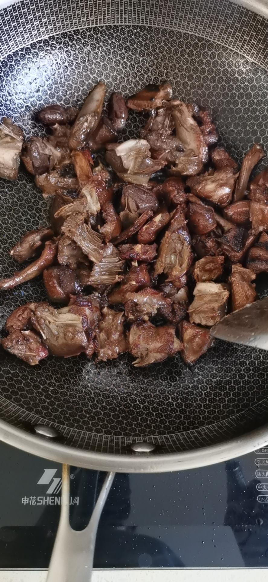 超简单鸡肉、猪肉、牛肉、鸽子肉都适用的做法