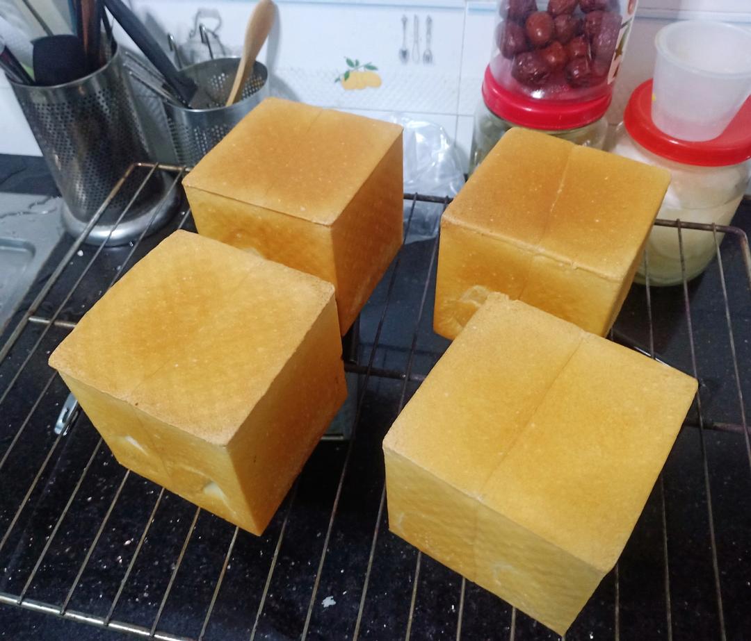 17小时冷藏中种白吐司