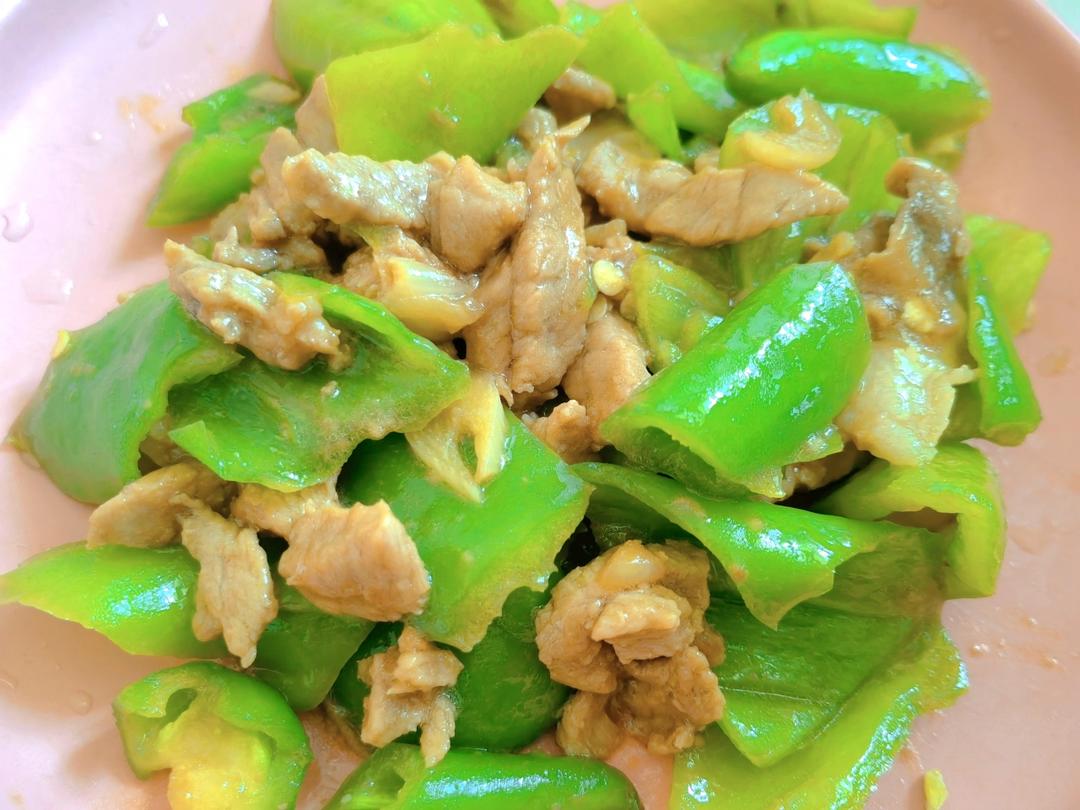 下饭神器👉青椒炒肉