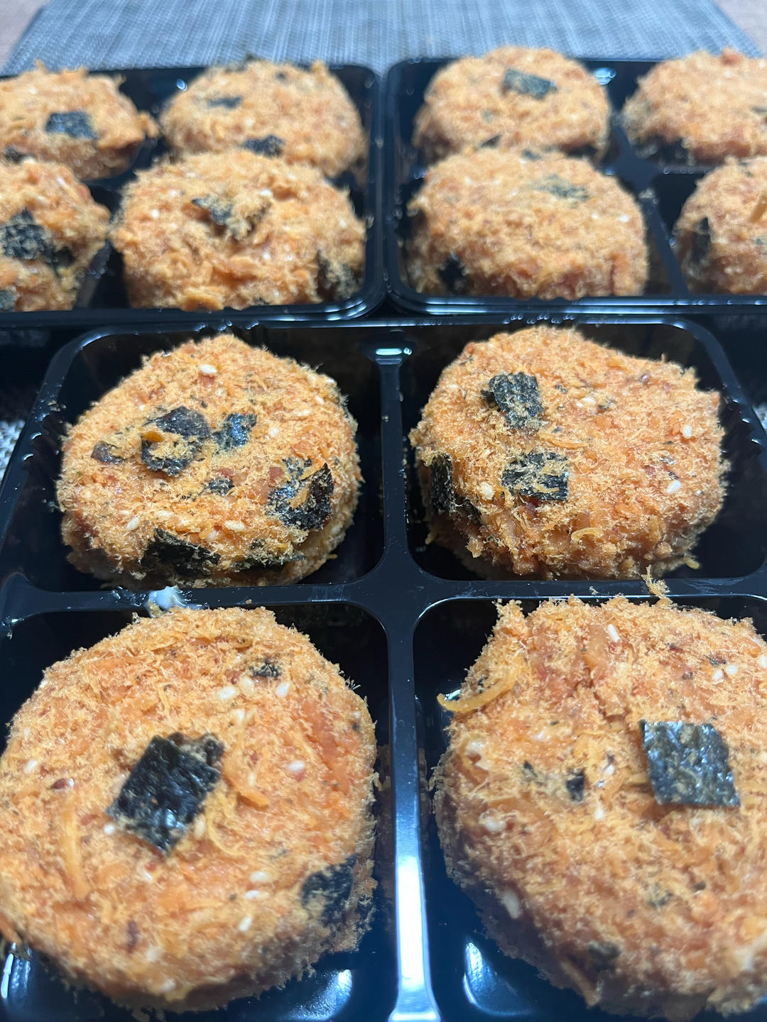 美味海苔肉松小贝