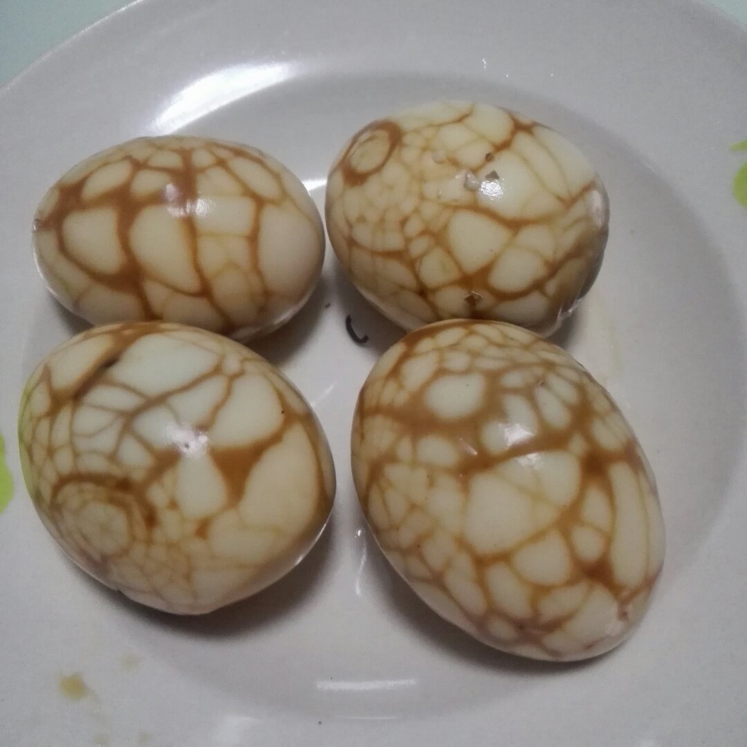 电饭煲煮五香茶叶蛋