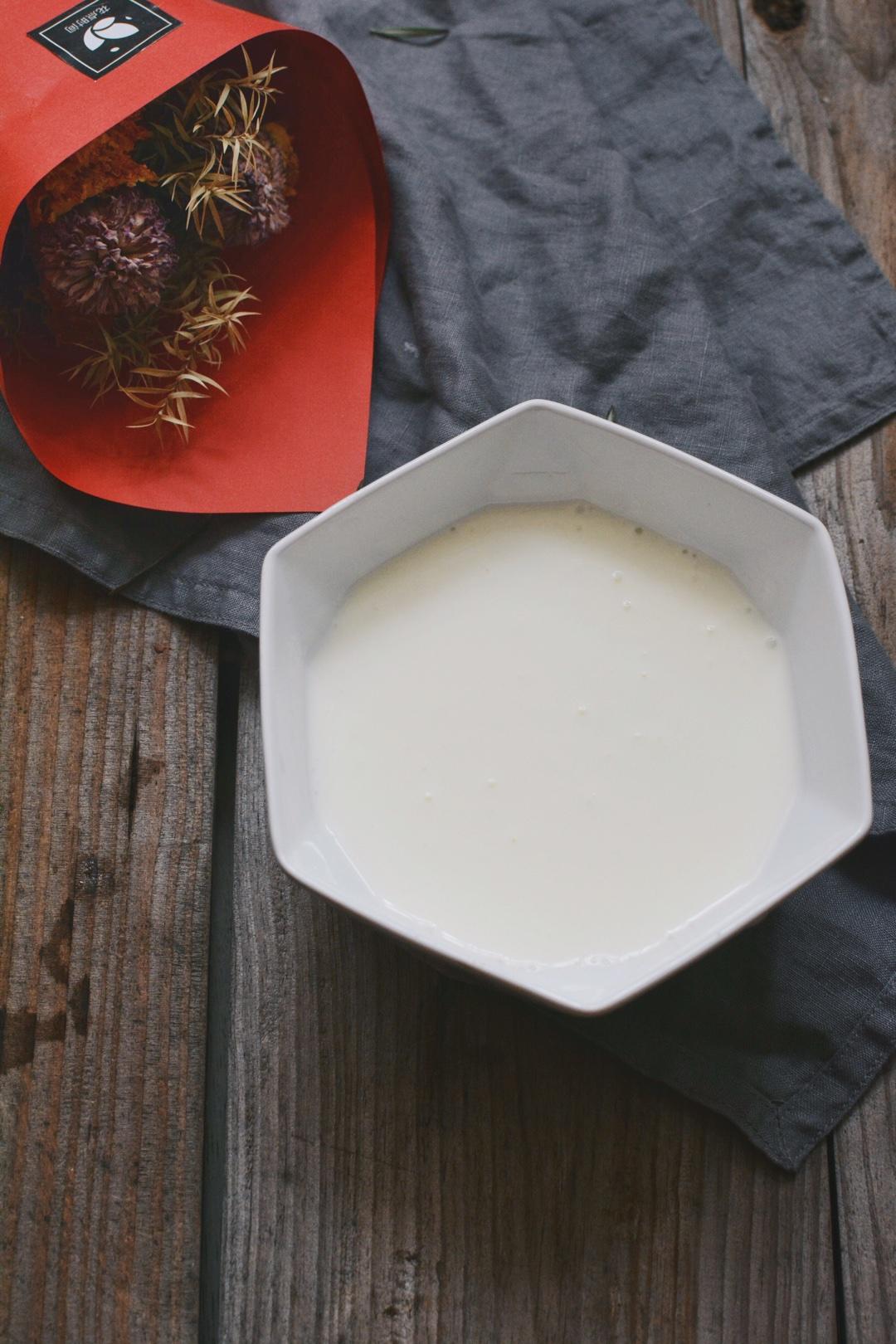 一杯假装冷淡的酸奶布丁的做法 步骤4