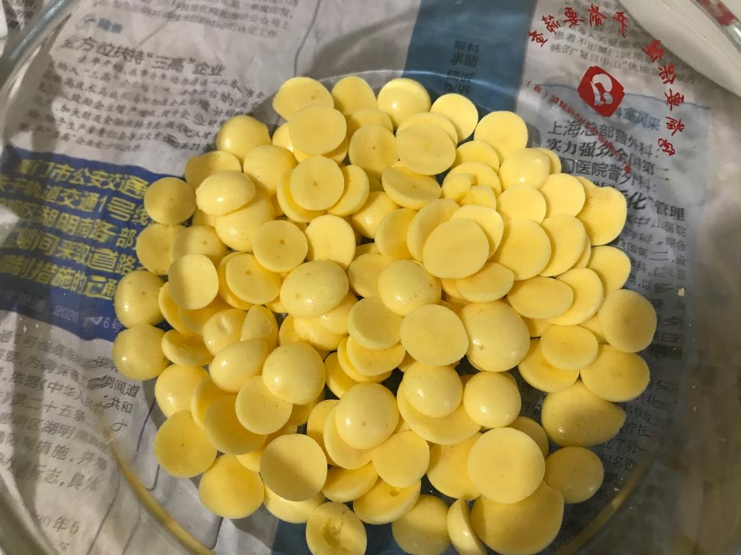 入口即化的无添加蛋黄溶豆