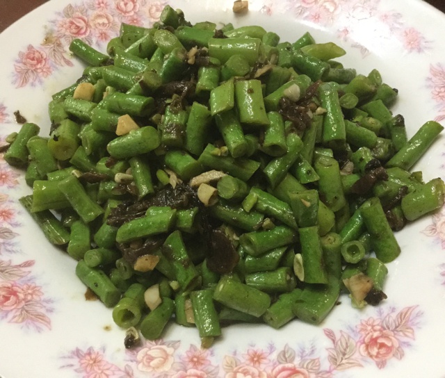 榄菜豆角肉末