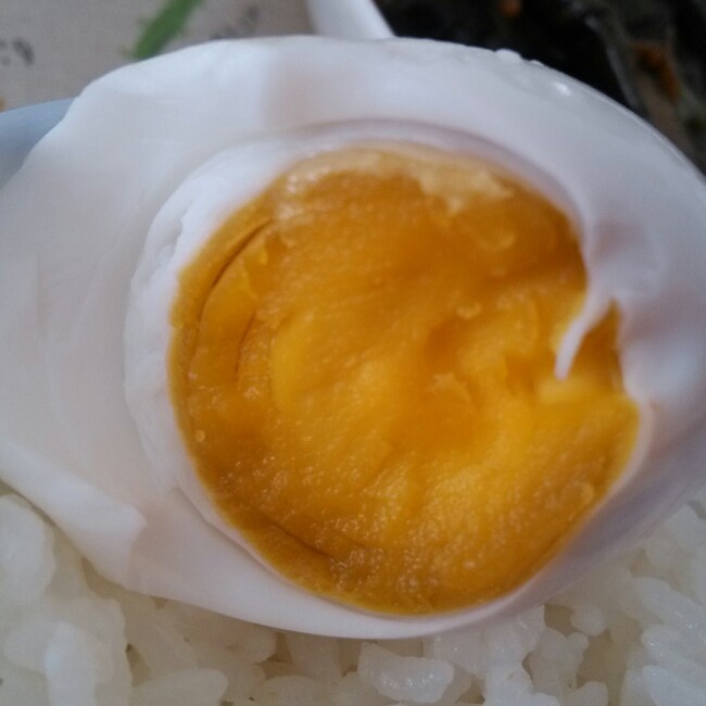 朴素的咸鸭蛋