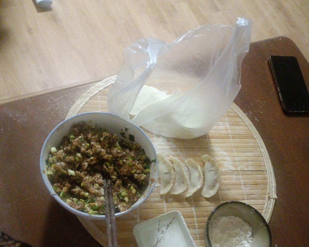 饺子皮怎么包？翡翠会包的做法