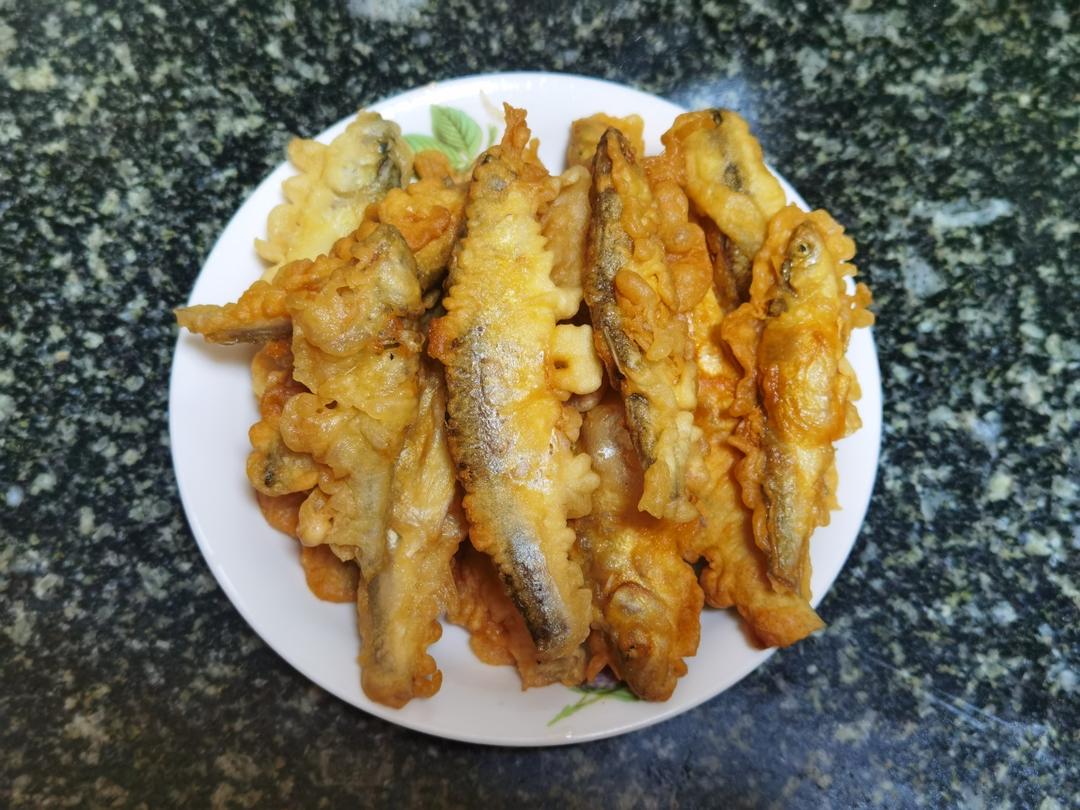 酥炸小鱼