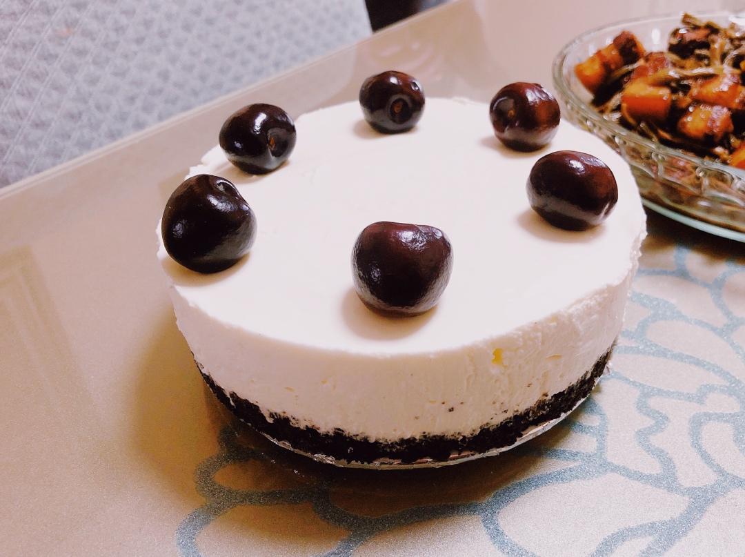 酸奶奶油慕斯（简单版）六寸