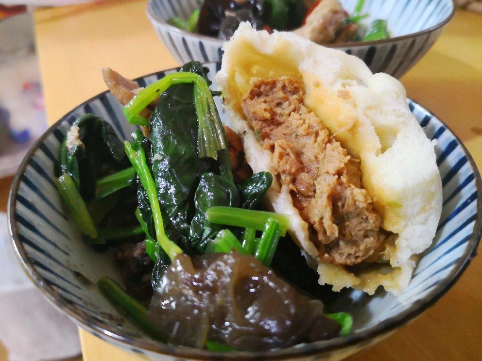 节省一半时间的大包子（另付翠绿菜包子，肉包子，腹黑包子食谱）
