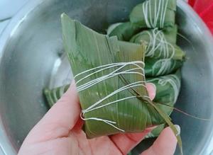 详细版三角粽 软糯㊙️红豆粽的做法 步骤11