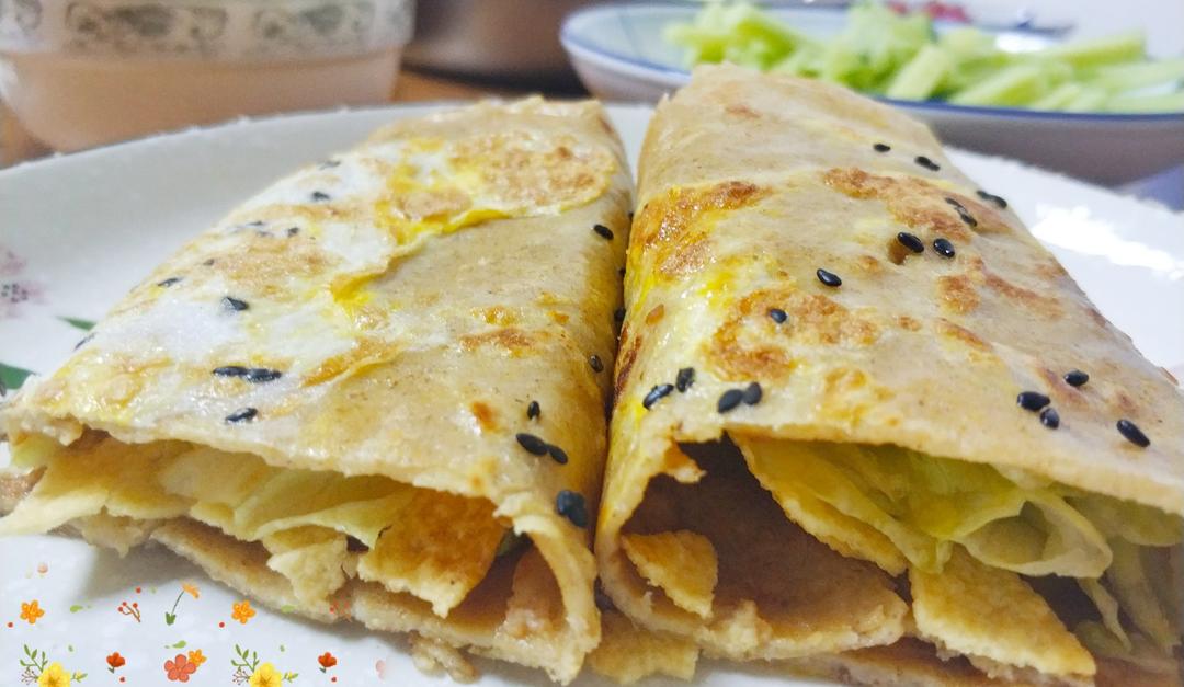 家庭版煎饼果子---快手健康早餐，利用家里现有材料