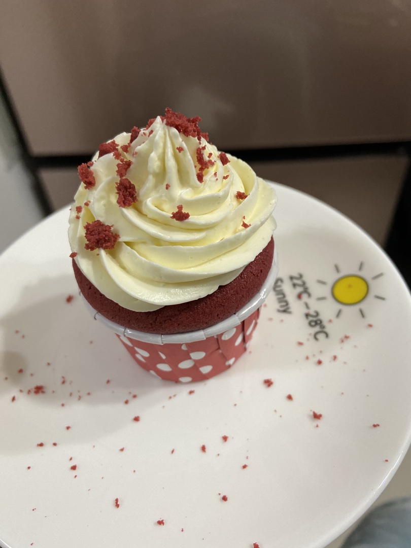 传统红丝绒杯子蛋糕（极软无泡打粉）Red velvet cupcake