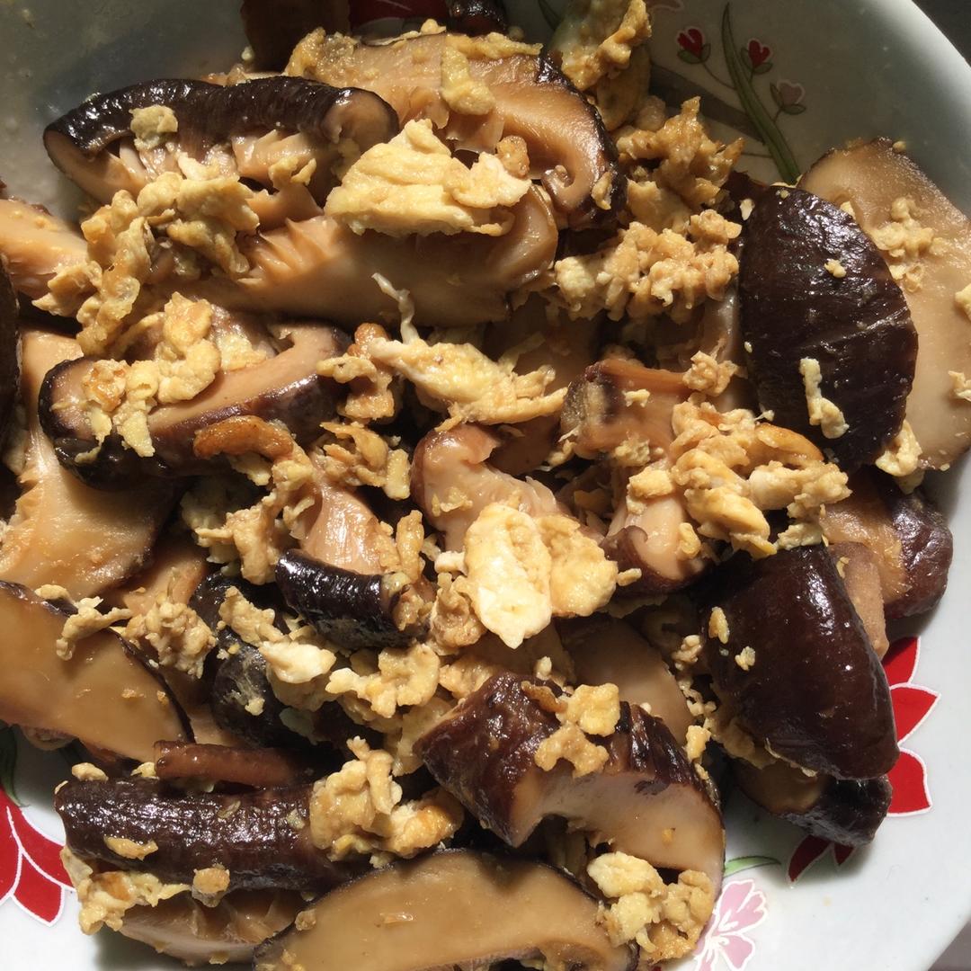 香菇炒蛋