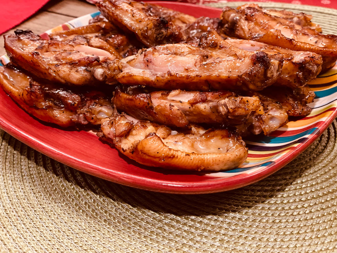 蒜香烤鸡翅｜又香又嫩