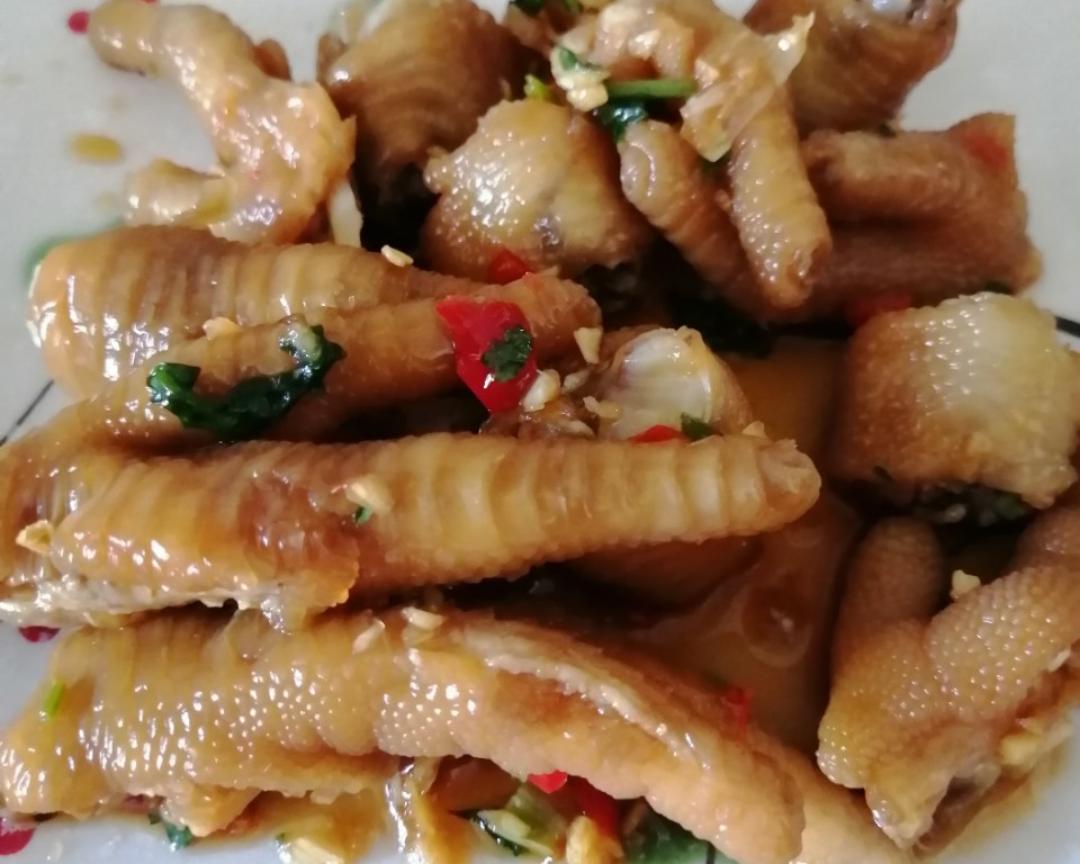 酸酸甜甜辣鸡爪，一吃就停不下来🤪