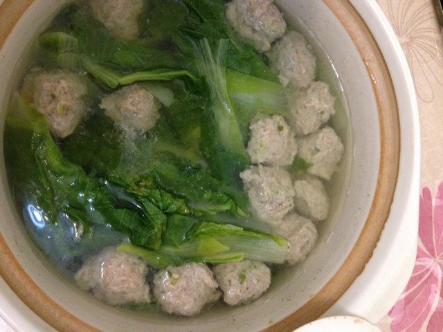 小白菜肉丸汤