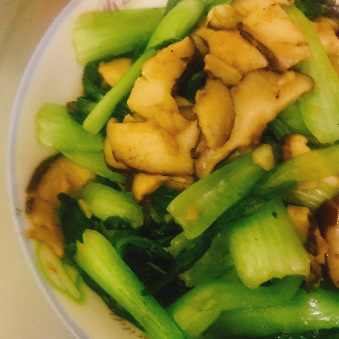 蚝油香菇炒油菜