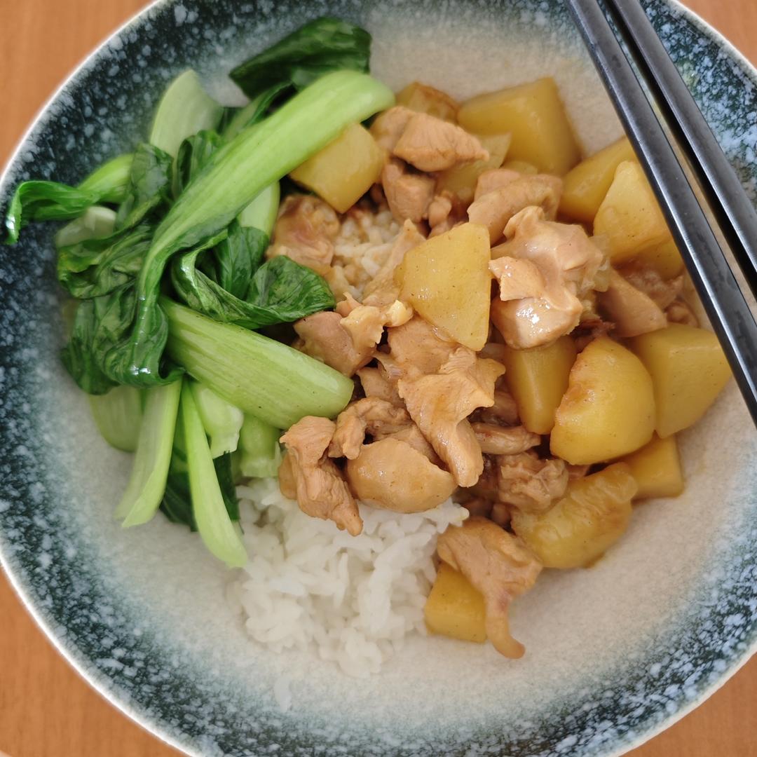 零失败日式咖喱鸡肉饭！！最正宗日本家庭做法！简单又好吃！