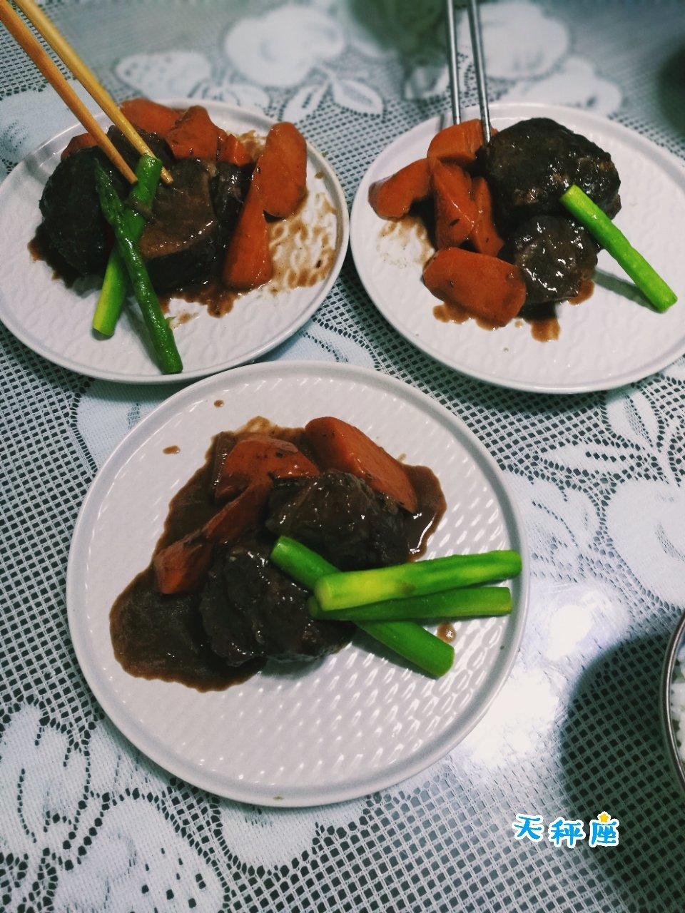 勃艮第红酒炖牛肉