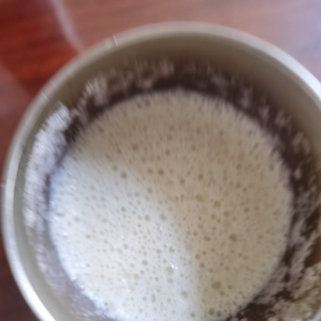 味道超好的香蕉芹菜汁（破壁机版）