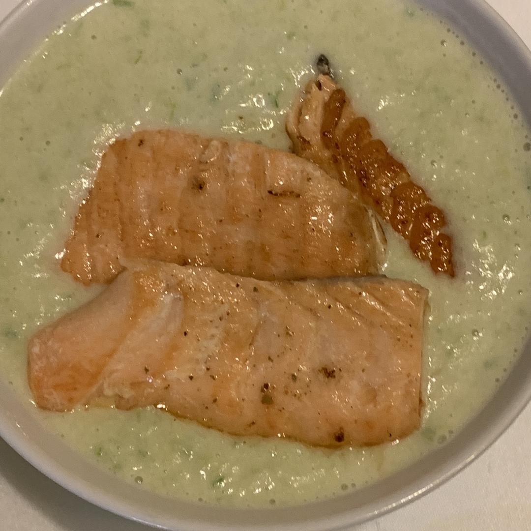 土豆芹菜冷汤三文鱼【健康一锅端】