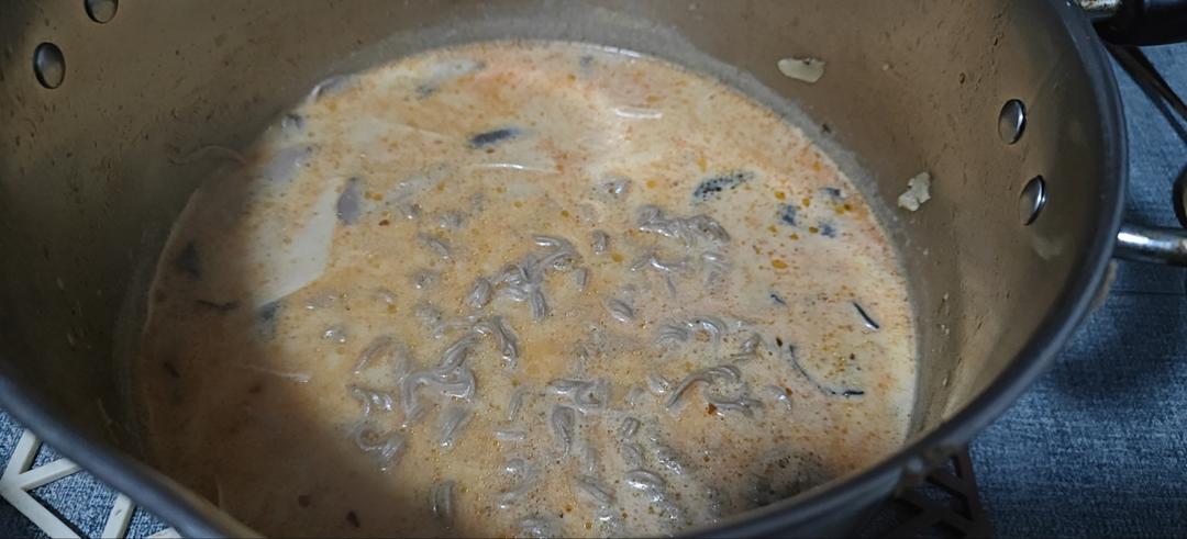 家庭版牛奶麻辣烫，味道绝对不输某亮，某国福。