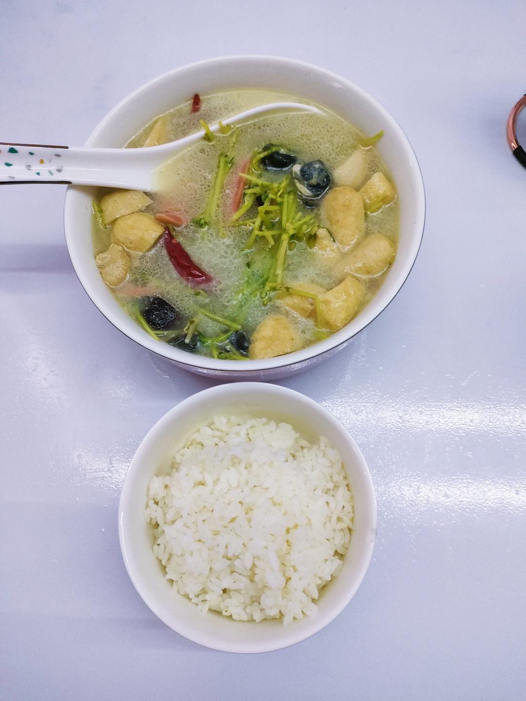 春日美食|豆苗皮蛋汤