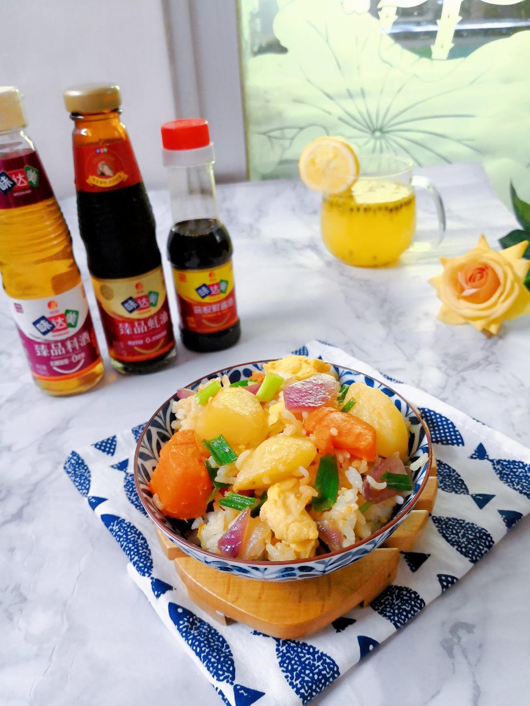咕嘟焖饭汁——香菇土豆甜肠焖饭