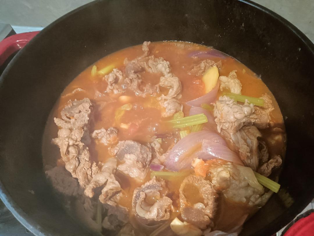 保供菜 乱炖筋头巴脑