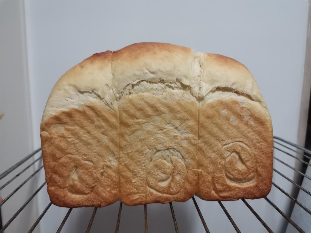 吴克己大师的手撕炼乳吐司
