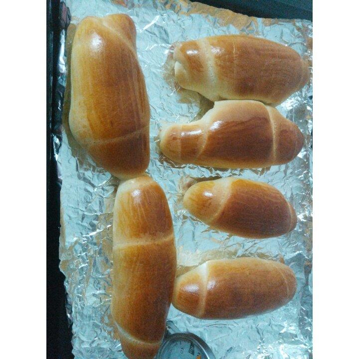 黄油面包卷