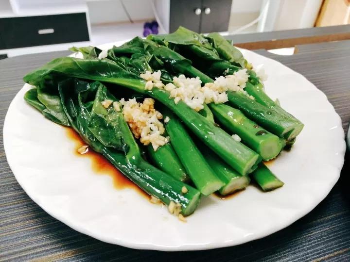 白灼芥蓝