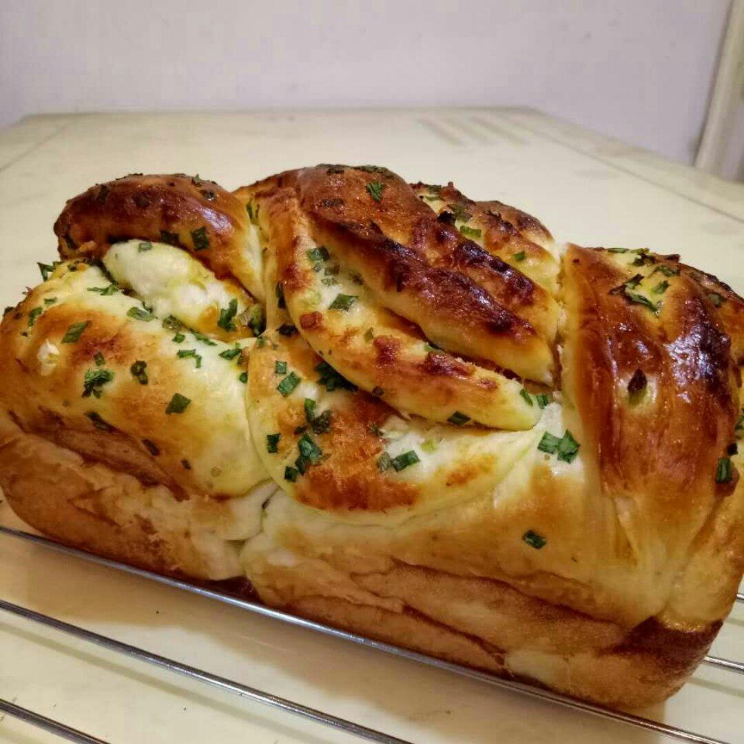 香葱肉松手撕吐司