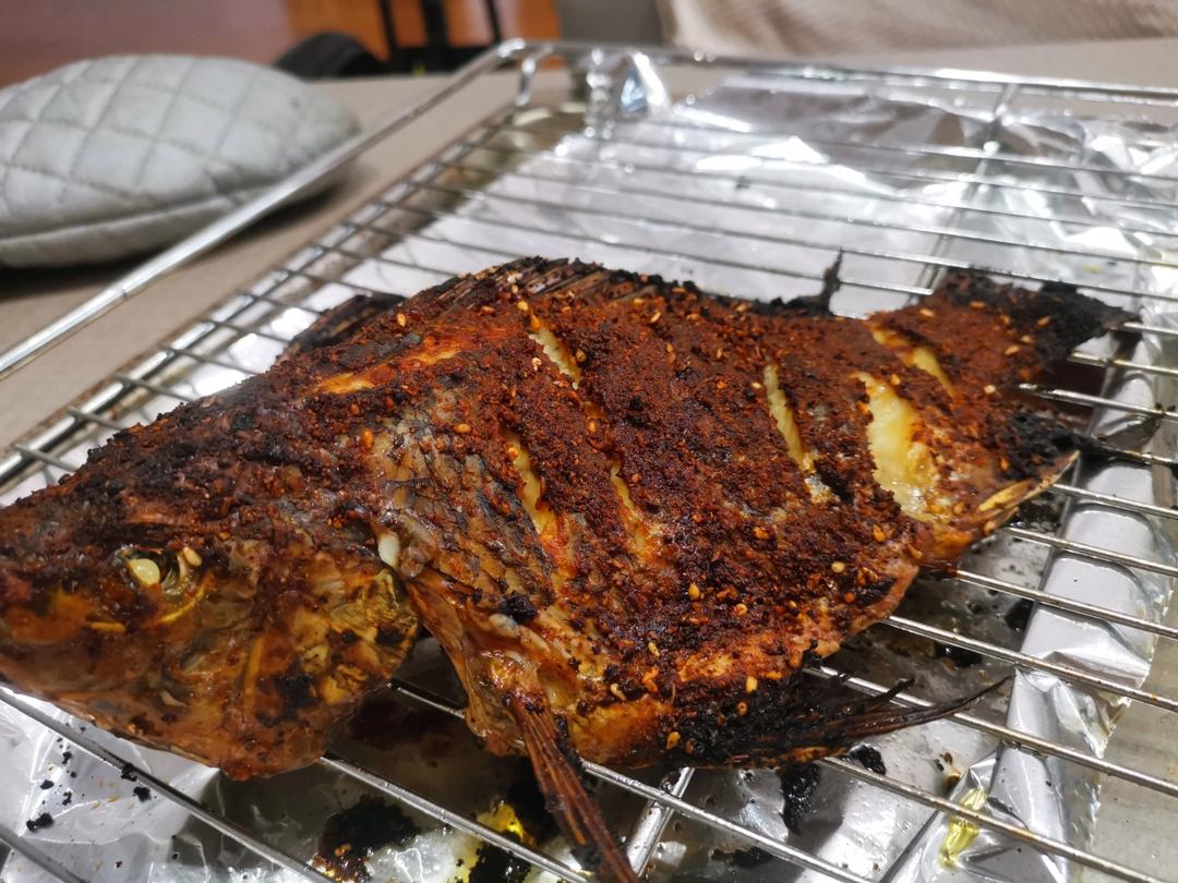 香喷喷烤罗非鱼（烤箱版）