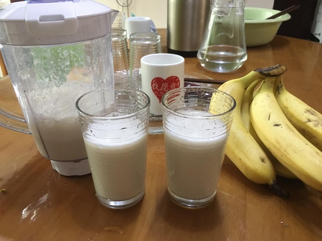 xuxiaoqin9977做的香蕉苹果牛奶果汁